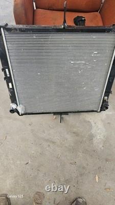 Heavy Duty Truck Radiator Brand New Izuizu