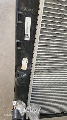 Heavy Duty Truck Radiator Brand New Izuizu