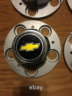 NOS 73-87 CHEVY 5 LUG TRUCK RALLY CENTER CAP SET 5 OEM Metal