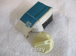NOS 79-84 GMC CK Chevy pick up truck original GM white FUEL GAS CAP Jimmy Blazer
