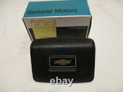 OEM GM 78-87 Chevy Chevrolet Truck Van Steering Wheel Horn Button Cap 17987489