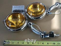 Small 12 Volt Vintage Style Fog Lights With Fog Cap And Chrome Brackets