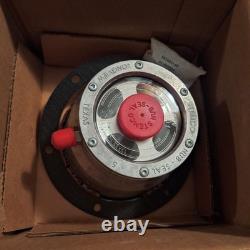 Stemco Hub Cap Assembly 831-0121 Semi Truck Tire Seal Replacement Part Rig